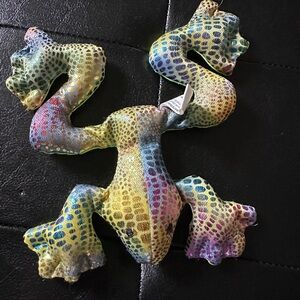 Colorful Frog Sand Toys  by Toysmith (2)